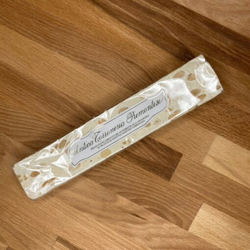 Torrone friabile alle mandorle