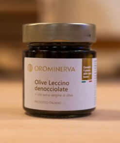 Avtentične italijanske Leccino olive v ekstra deviškem oljčnem olju