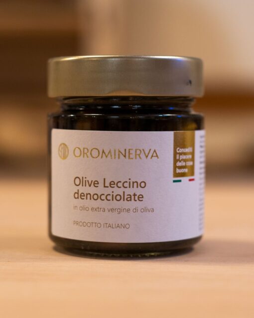 Avtentične italijanske Leccino olive v ekstra deviškem oljčnem olju
